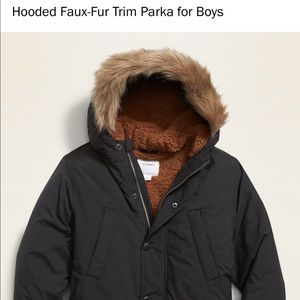 Boys Old Navy faux fur trim parka